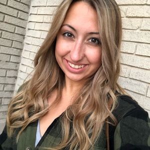 Meet your Posher, Ashley